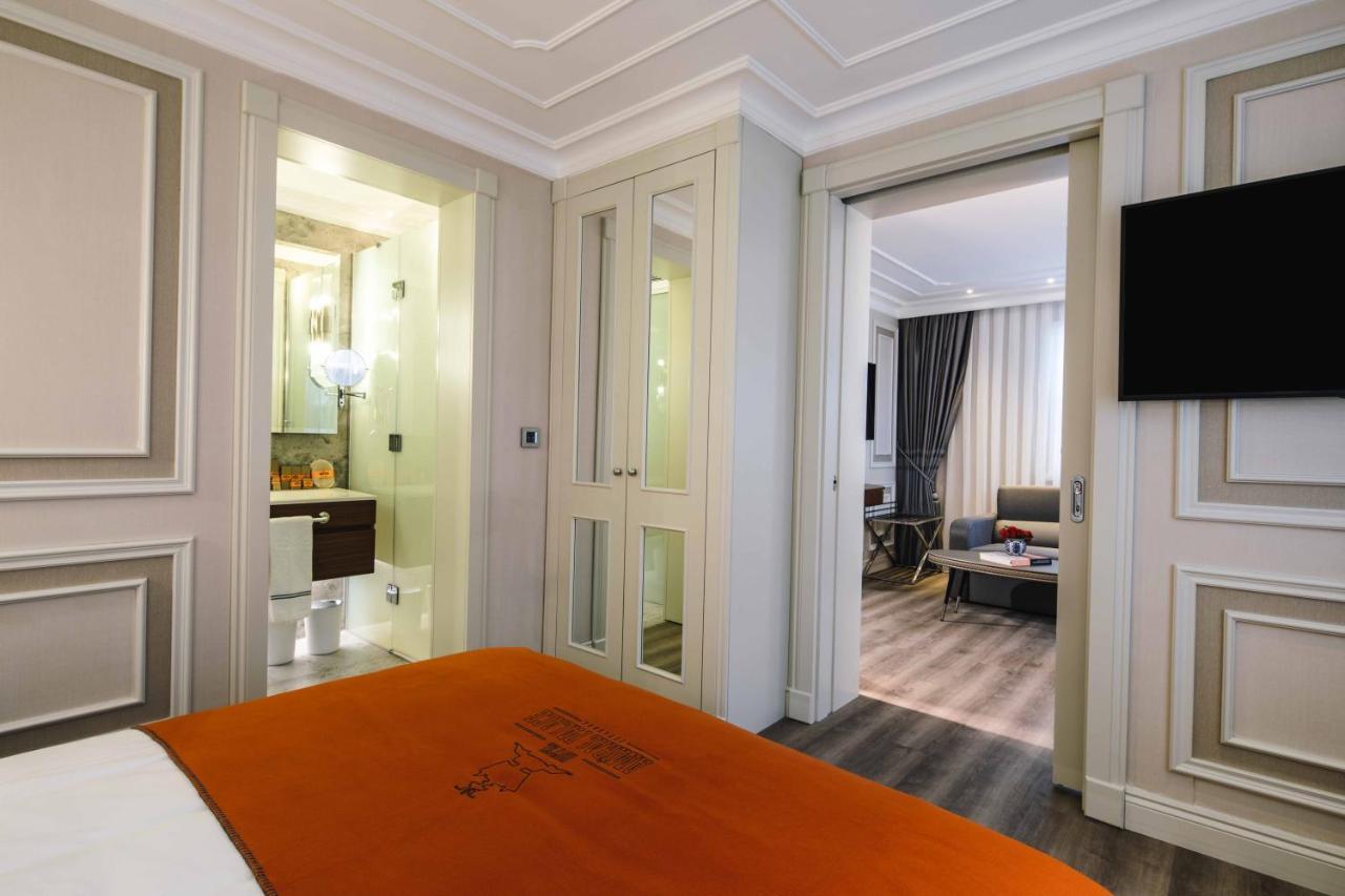 Amiral Palace Hotel&spa Hotel