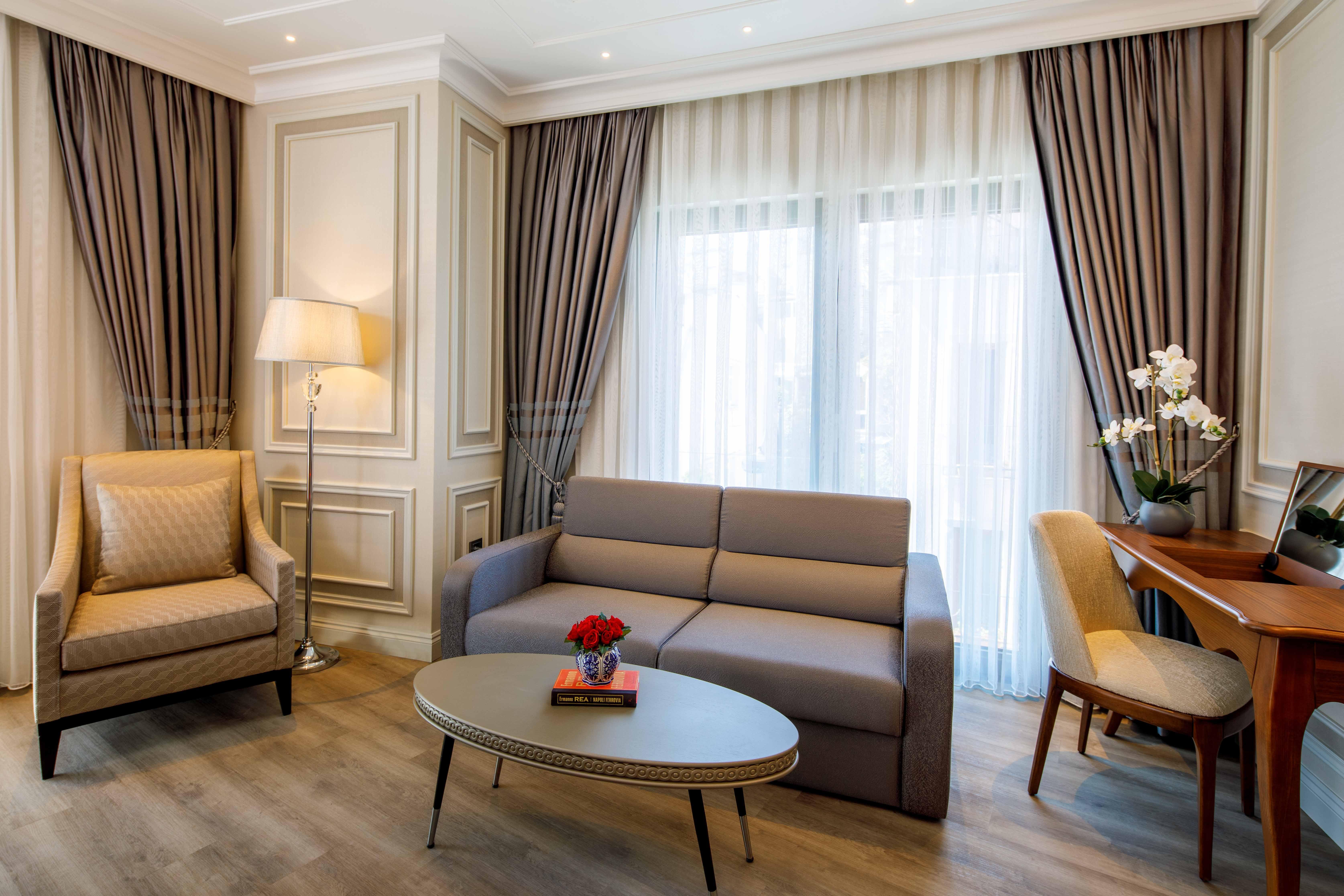 Amiral Palace Hotel&spa 4*