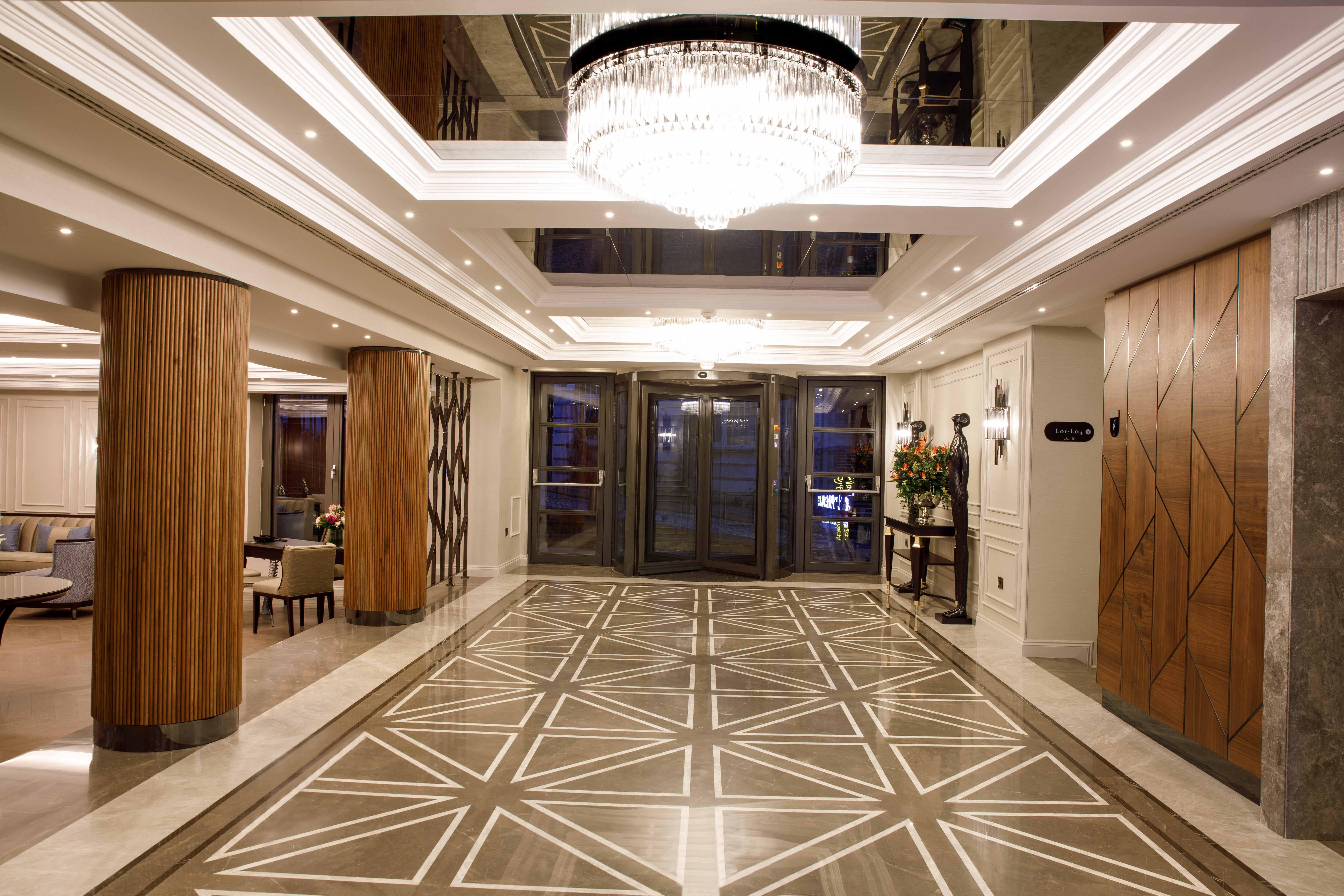 Amiral Palace Hotel&spa Hotel